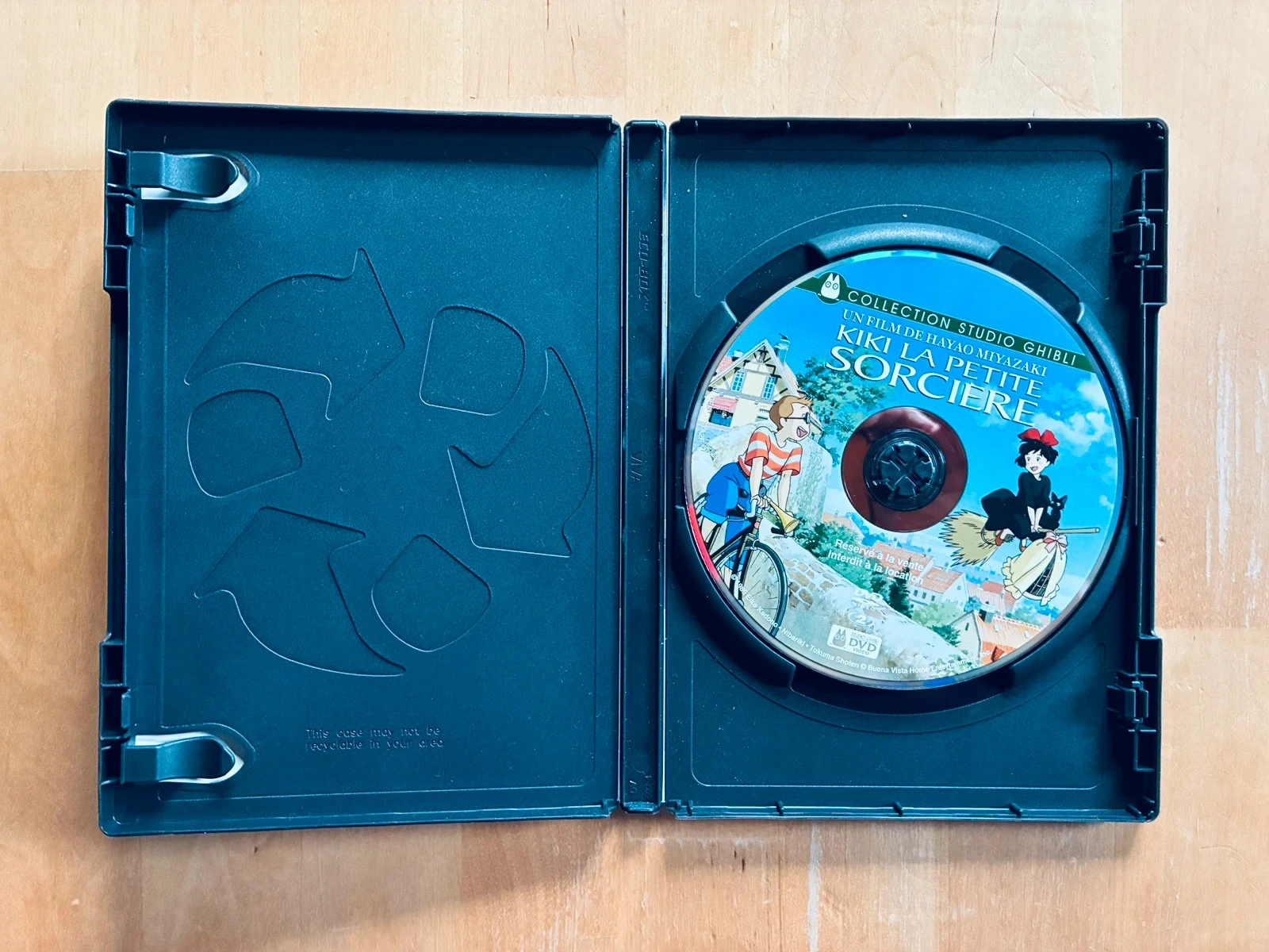 DVD Kiki a pequena bruxa dos Estúdios Hayao Miyazaki Ghibli. – photo 2